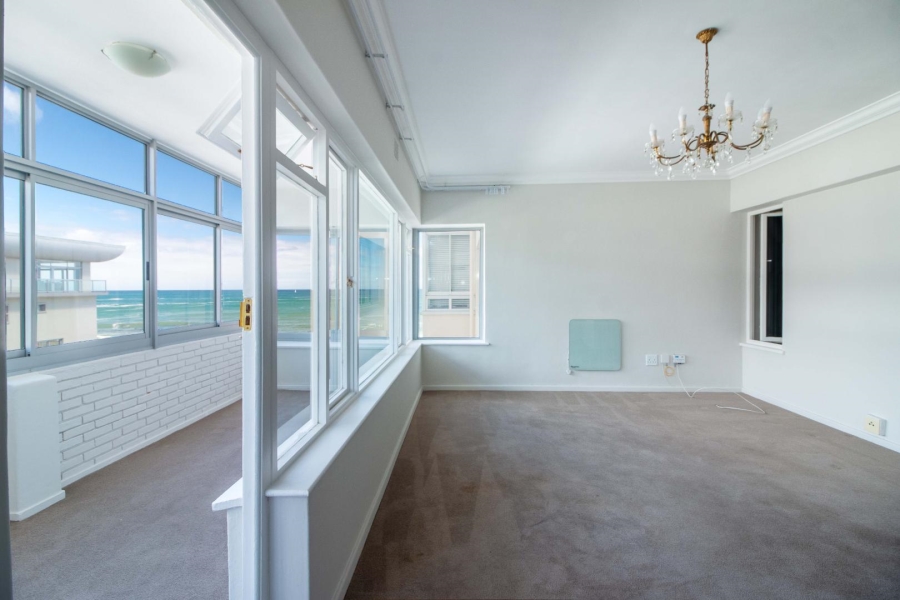 1 Bedroom Property for Sale in Three Anchor Bay Western Cape